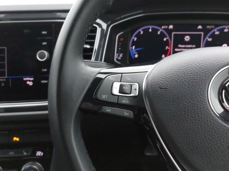 Used Volkswagen T-Roc 2018 for sale - 78054700: Photo 17