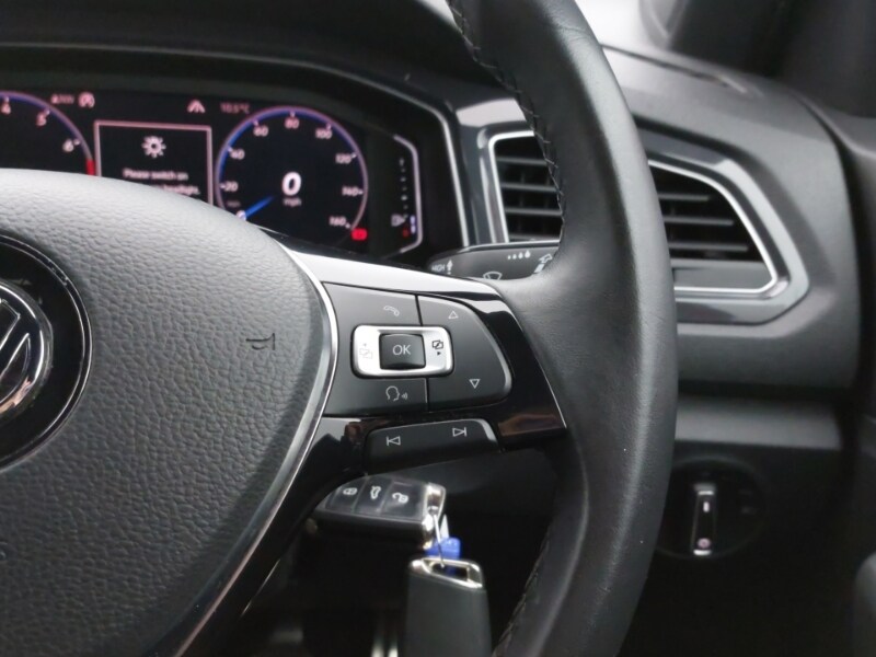 Used Volkswagen T-Roc 2018 for sale - 78054700: Photo 18