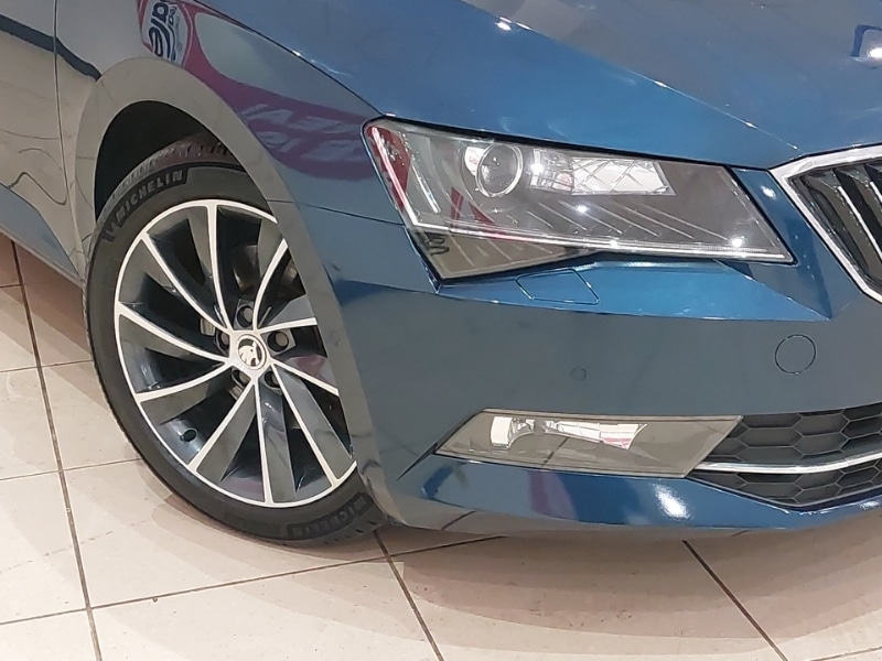 Used Skoda Superb 2016 for sale - 77630375: Photo 9