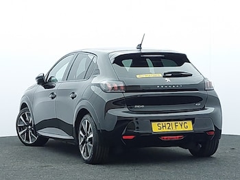 Used Peugeot 208 2021 for sale - 79235619: Photo