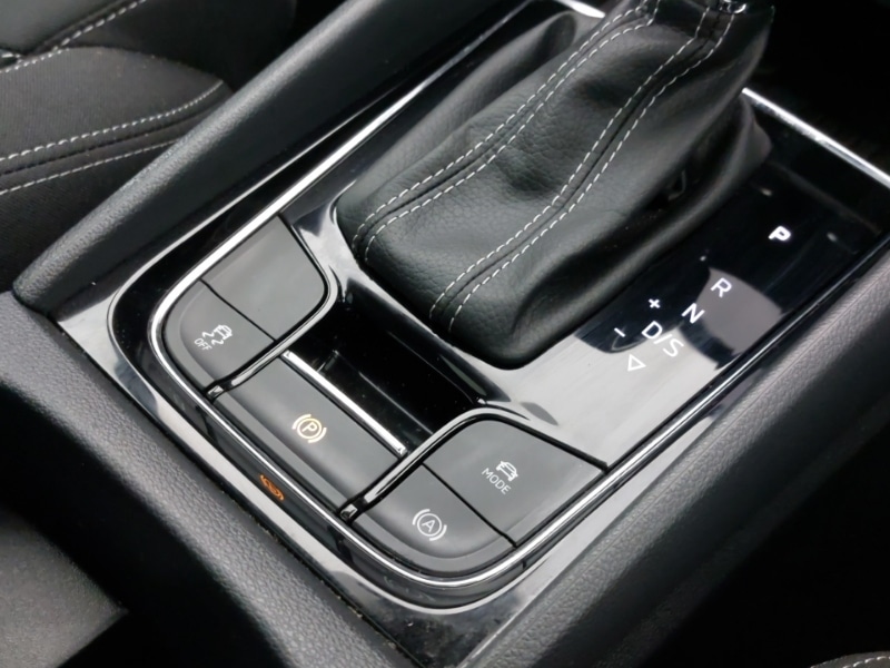 Used Skoda Karoq 2024 for sale - 76589405: Photo 16