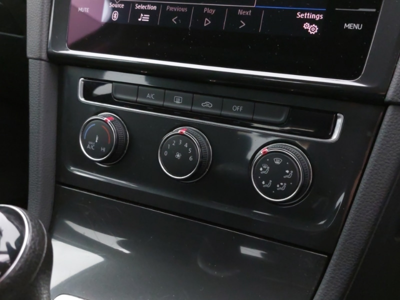 Used Volkswagen Golf 2018 for sale - 76408218: Photo 15