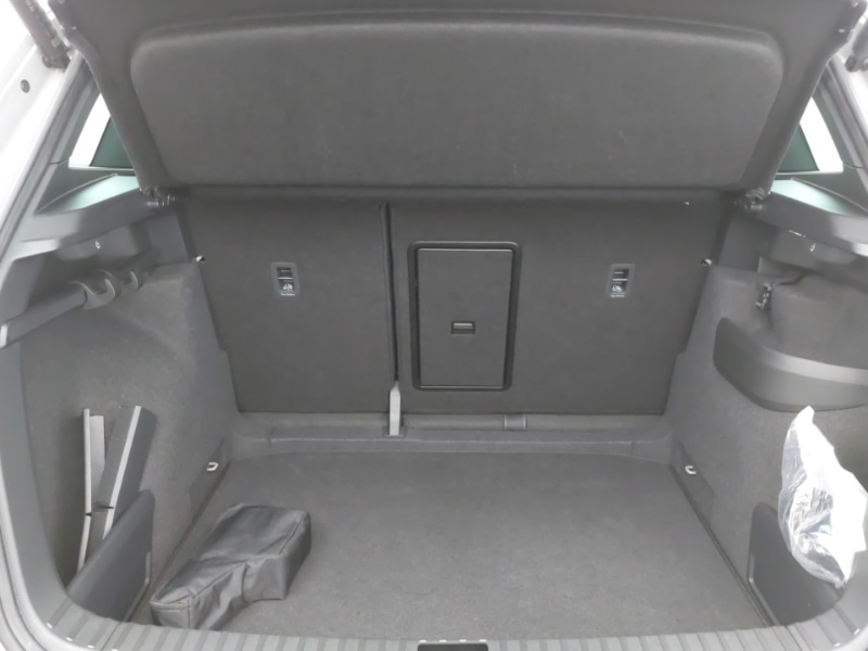 Used Skoda Karoq 2024 for sale - 77414314: Photo 8