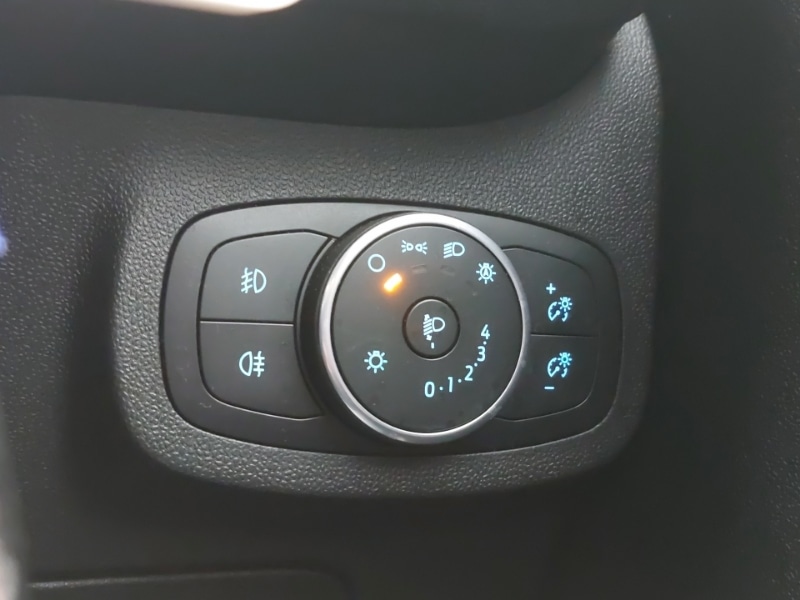 Used Ford Fiesta 2018 for sale - 77777182: Photo 18