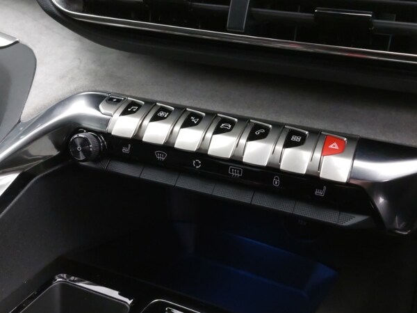 Used Peugeot 3008 2023 for sale - 76195602: Photo 15