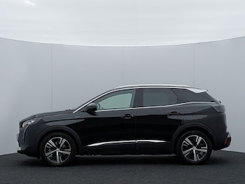 Used Peugeot 3008 2023 for sale - 76195602: Photo 4
