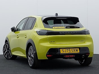 Used Peugeot 208 2025 for sale - 76970141: Photo