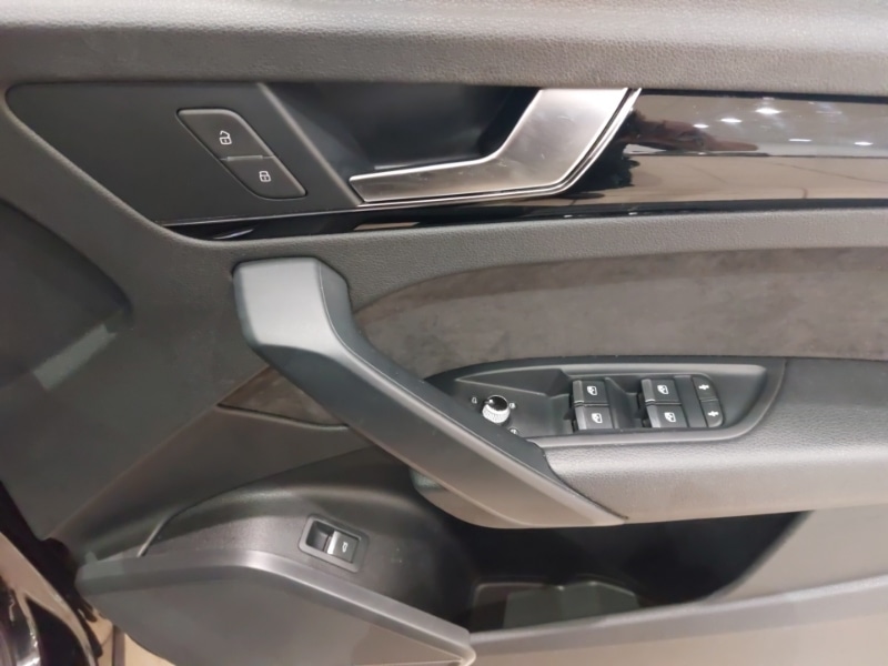Used Audi Q5 2019 for sale - 76187869: Photo 10