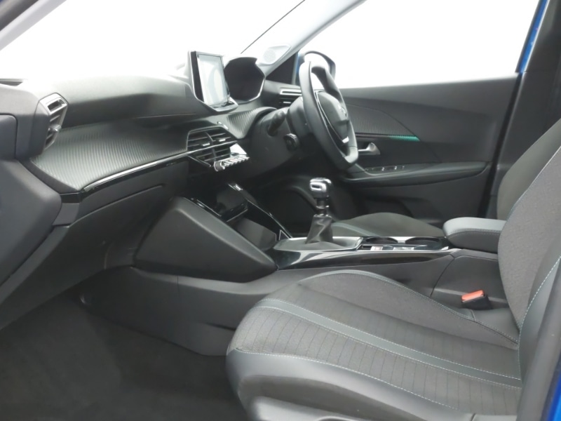 Used Peugeot 2008 2021 for sale - 76860485: Photo 5