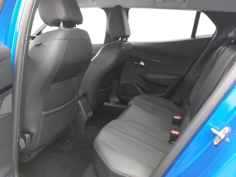 Used Peugeot 2008 2021 for sale - 76860485: Photo 6