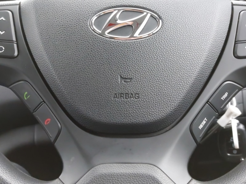 Used Hyundai i10 2017 for sale - 76393314: Photo 19