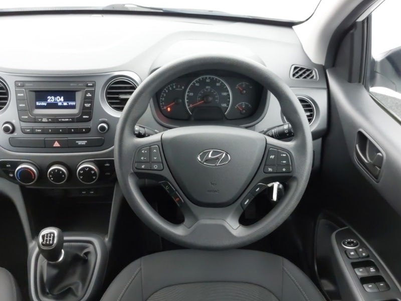 Used Hyundai i10 2017 for sale - 76393314: Photo 7