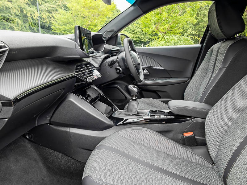 Used Peugeot 2008 2025 for sale - 76321586: Photo 5
