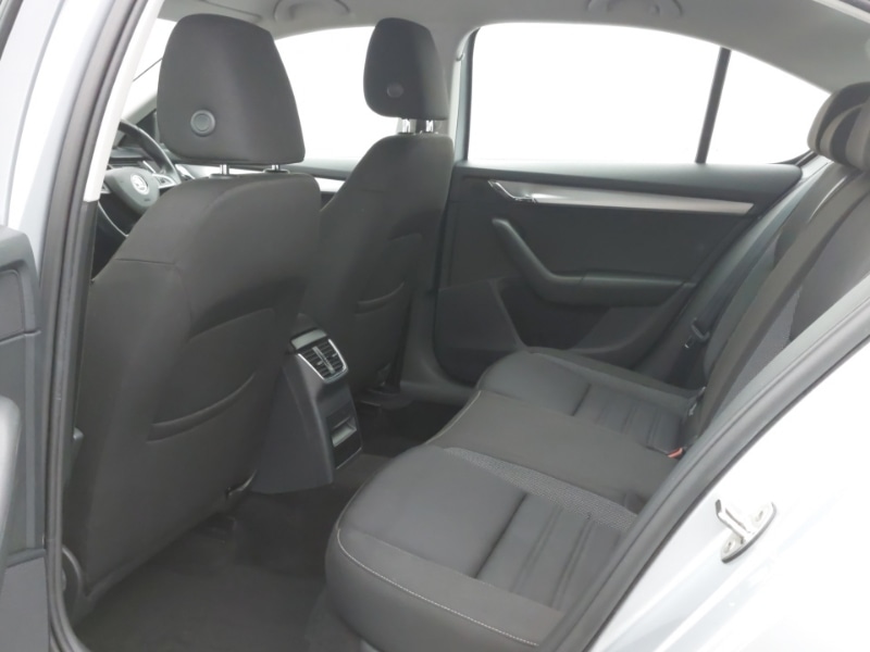 Used Skoda Octavia 2020 for sale - 77767546: Photo 6