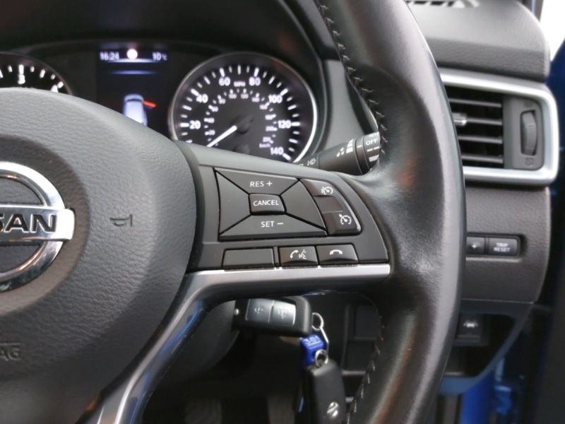 Used Nissan Qashqai 2018 for sale - 77756185: Photo 17