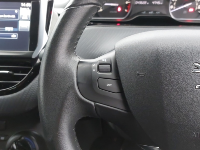 Used Peugeot 208 2016 for sale - 76567007: Photo 16