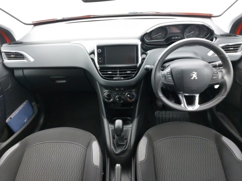 Used Peugeot 208 2016 for sale - 76567007: Photo 2