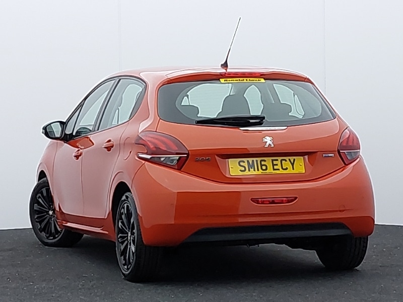 Used Peugeot 208 2016 for sale - 76567007: Photo 3