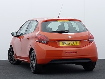 Used Peugeot 208 2016 for sale - 76567007: Photo