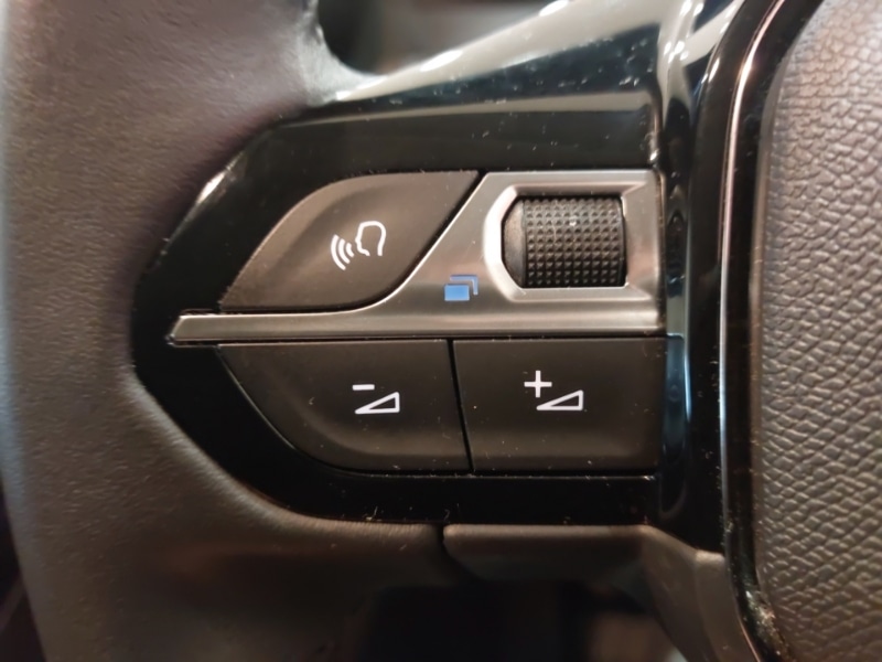 Used Peugeot 208 2023 for sale - 78061232: Photo 13