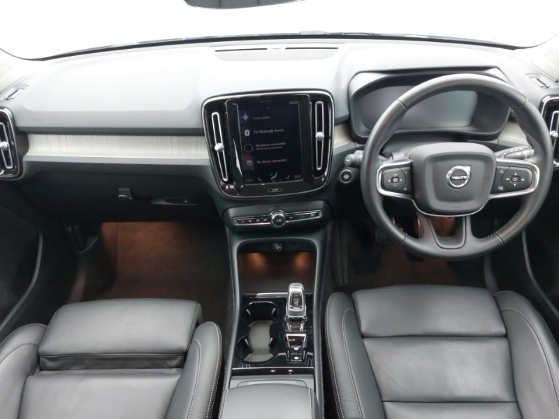 Used Volvo XC40 2020 for sale - 76560341: Photo 2
