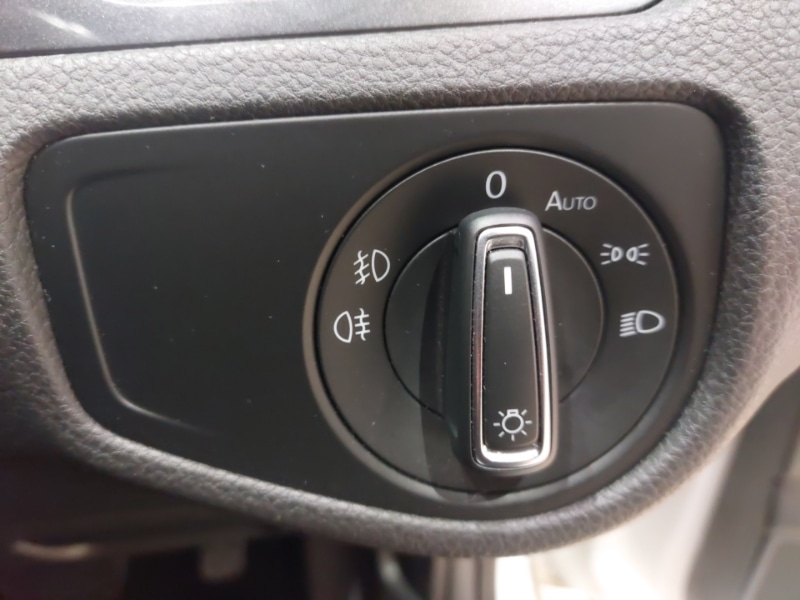 Used Volkswagen Golf 2019 for sale - 76311499: Photo 16