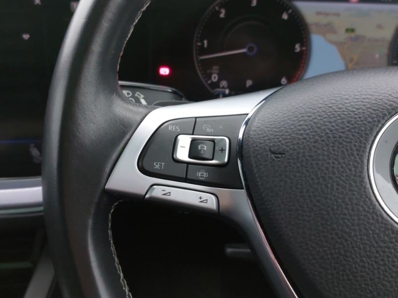 Used Volkswagen Touareg 2019 for sale - 76696018: Photo 16