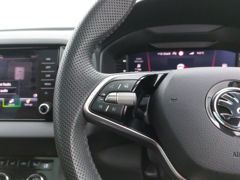 Used Skoda Karoq 2024 for sale - 76779600: Photo 17