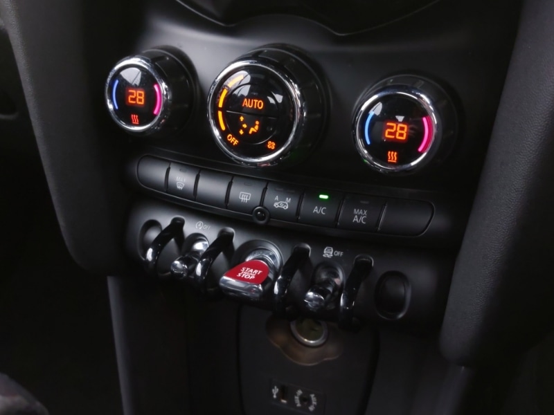 Used MINI Convertible 2016 for sale - 77154929: Photo 15