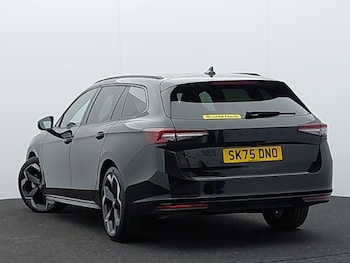 Used Skoda Superb 2025 for sale - 78178907: Photo