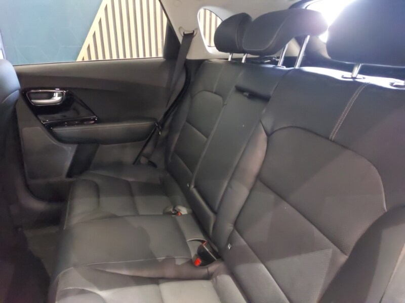 Used Kia Niro 2017 for sale - 78211394: Photo 6