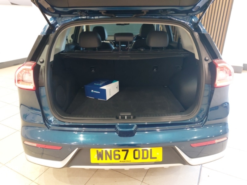 Used Kia Niro 2017 for sale - 78211394: Photo 8