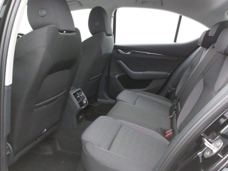 Used Skoda Octavia 2025 for sale - 76217927: Photo 6