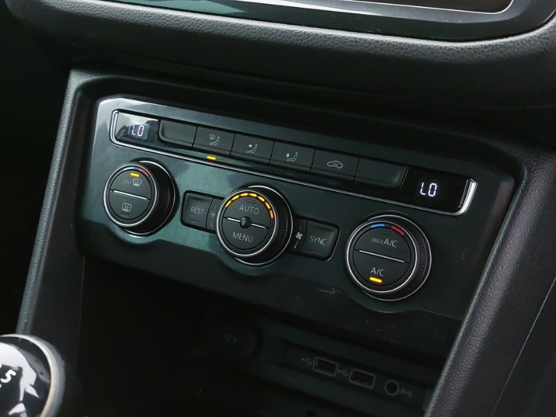 Used Volkswagen Tiguan 2017 for sale - 76397501: Photo 15