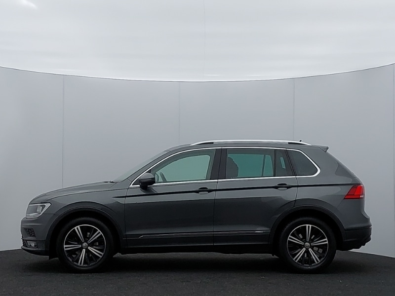 Used Volkswagen Tiguan 2017 for sale - 76397501: Photo 4