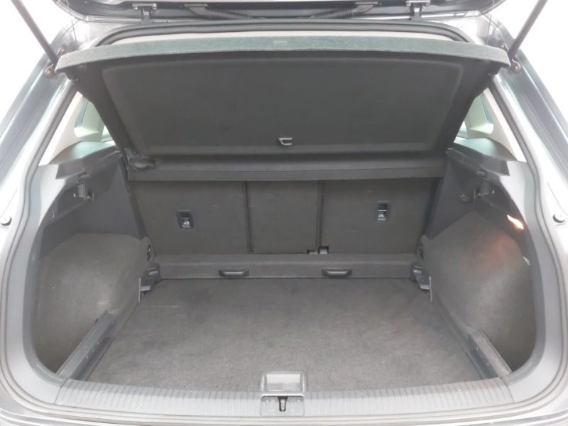 Used Volkswagen Tiguan 2017 for sale - 76397501: Photo 8