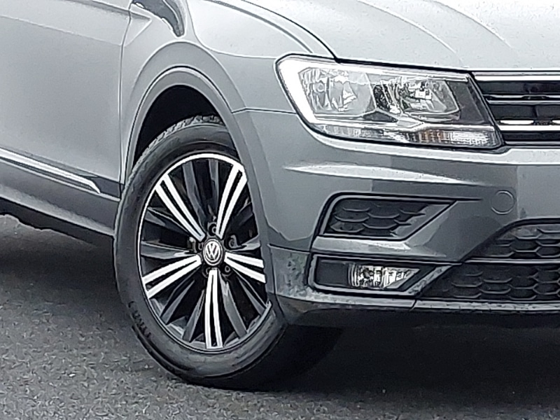 Used Volkswagen Tiguan 2017 for sale - 76397501: Photo 9