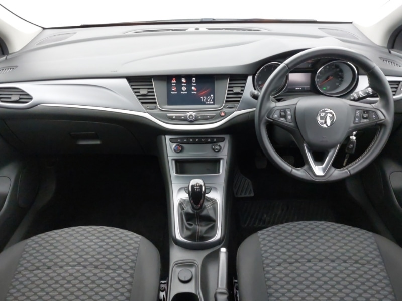 Used Vauxhall Astra 2020 for sale - 77197824: Photo 2
