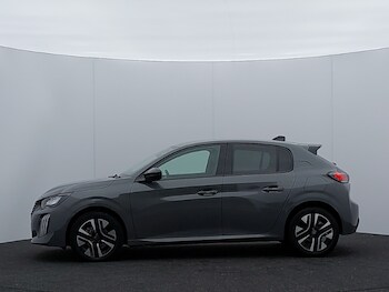 Used Peugeot 208 2024 for sale - 77209437: Photo