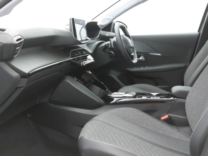 Used Peugeot 208 2024 for sale - 77209437: Photo 5