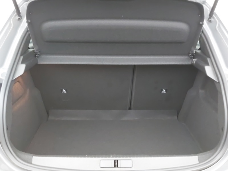 Used Peugeot 208 2024 for sale - 77209437: Photo 8