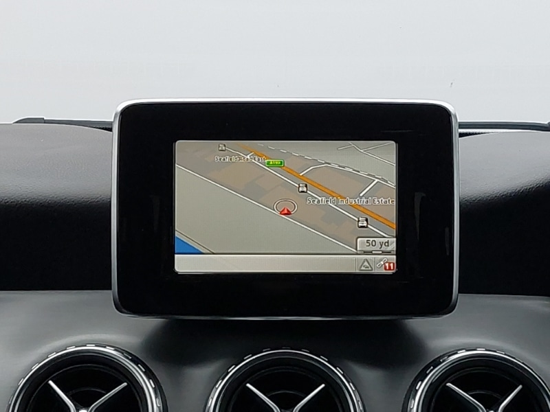Used Mercedes-Benz GLA 2015 for sale - 76160630: Photo 11