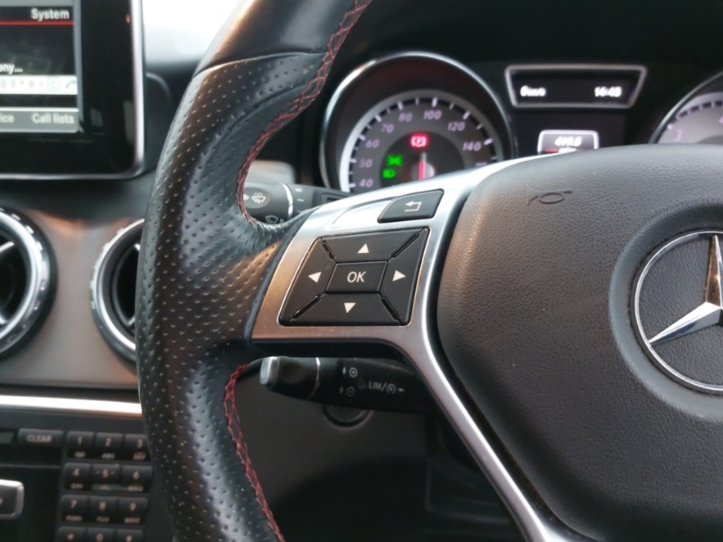 Used Mercedes-Benz GLA 2015 for sale - 76160630: Photo 18