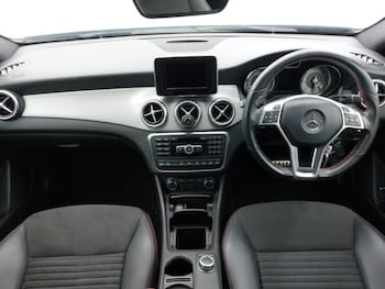 Used Mercedes-Benz GLA 2015 for sale - 76160630: Photo 2