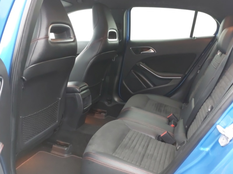 Used Mercedes-Benz GLA 2015 for sale - 76160630: Photo 6