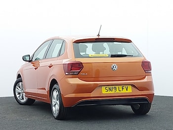 Used Volkswagen Polo 2019 for sale - 79493258: Photo