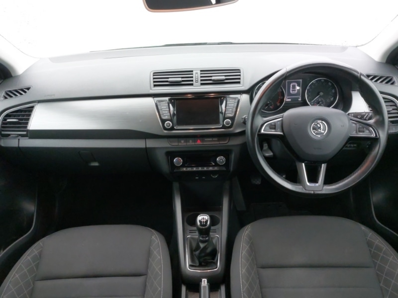 Used Skoda Fabia 2016 for sale - 76628978: Photo 2