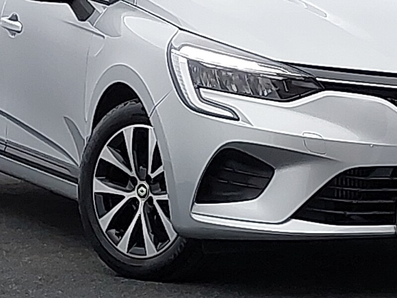 Used Renault Clio 2023 for sale - 78054603: Photo 9