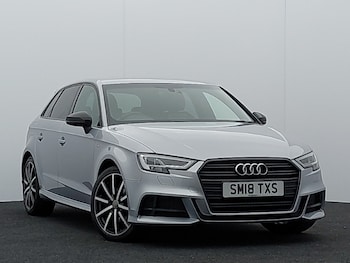 Used Audi A3 2018 for sale - 77000015: Photo