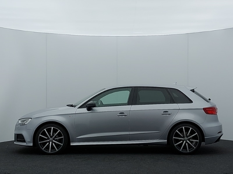 Used Audi A3 2018 for sale - 77000015: Photo 4